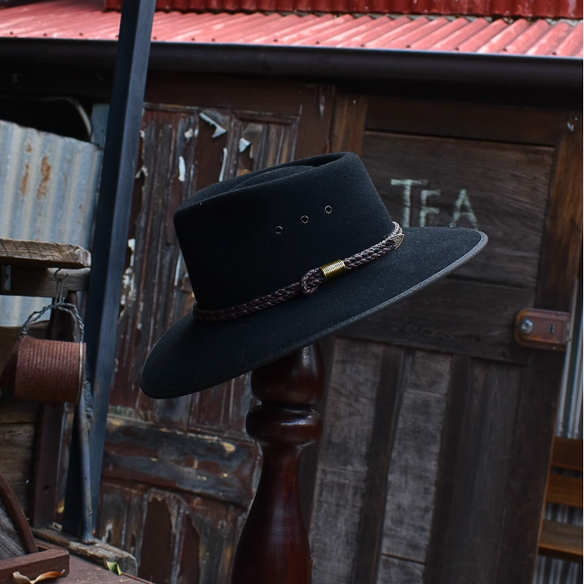Statesman Fur Felt Hat Countryman in Black