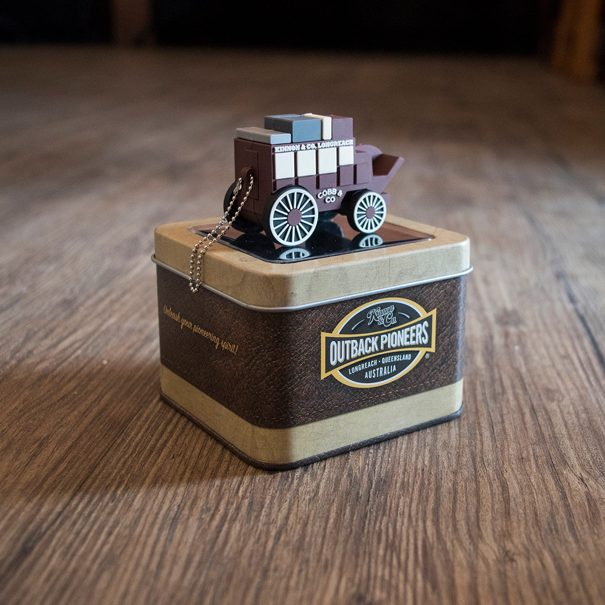 Outback Pioneers Novelty Cobb and Co Stagecoach 8GB USB with Souvenir Tin