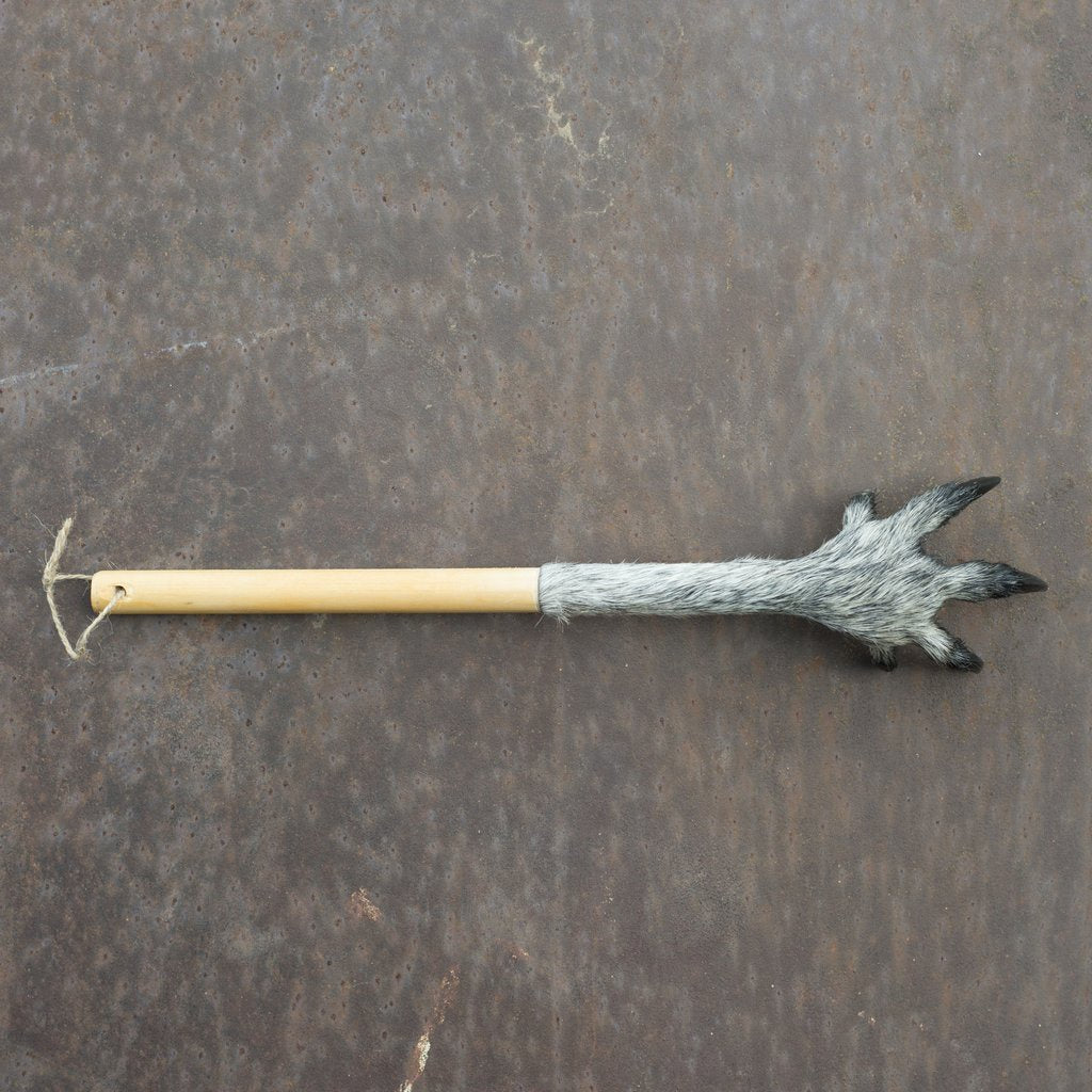 Kangaroo Paw Back Scratcher. Wooden handle.