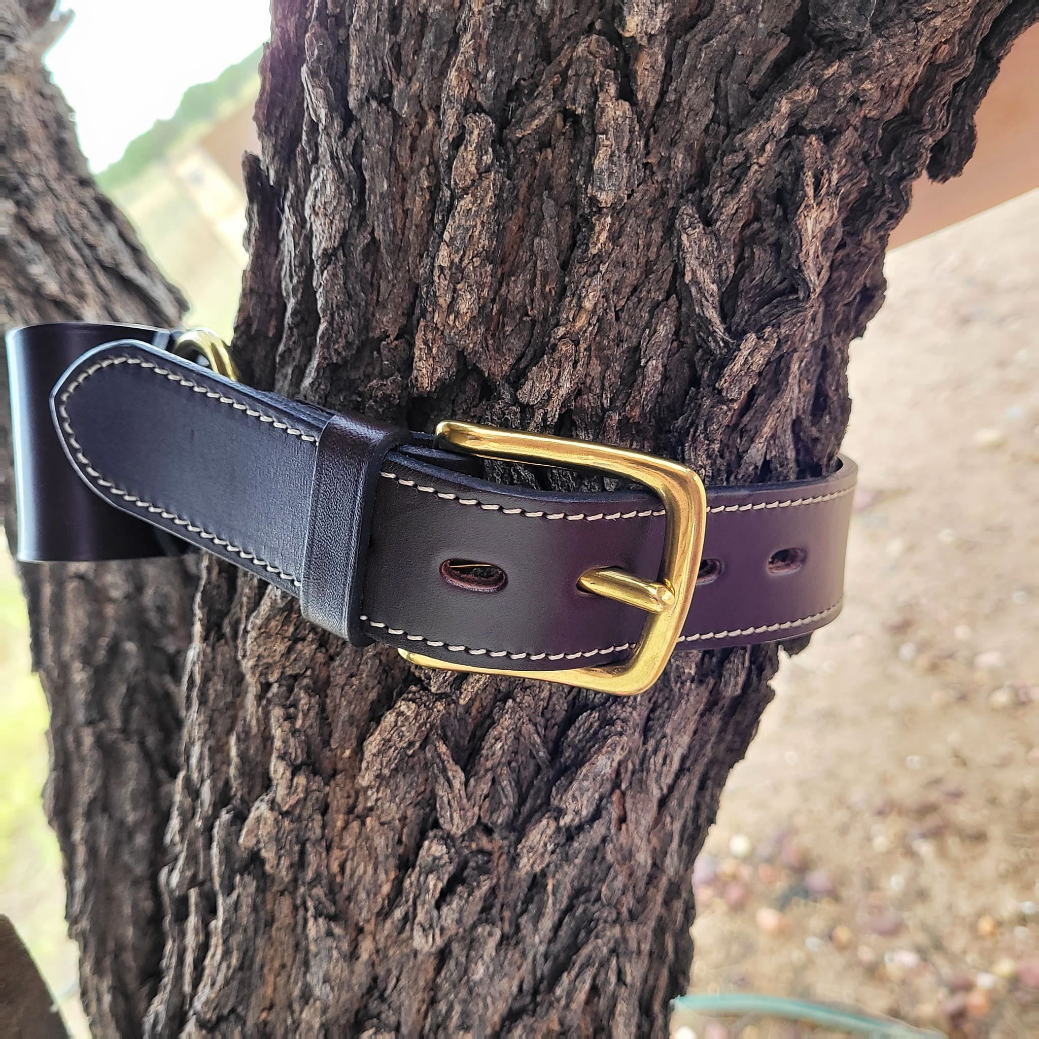 Kinnon and Co hobble belt with clip pouch for leatherman knife