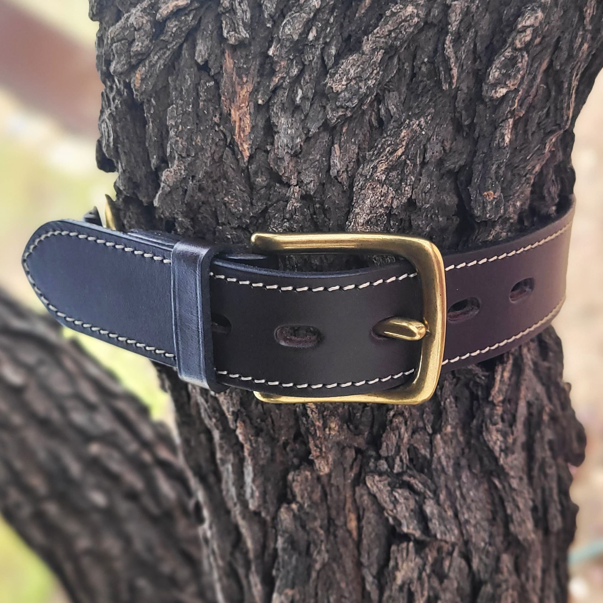 Kinnon and Co cognac hobble belt with brass buckle and rings